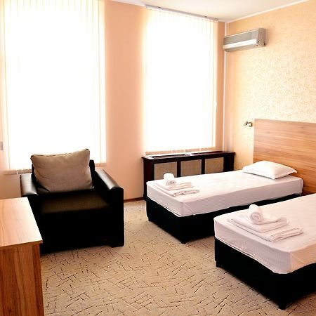Hotel Cascade Plewen Zewnętrze zdjęcie